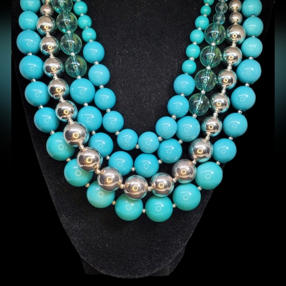 Vtg. Layered Bubbles Necklace and Earrings Set - Picture 2 of 4